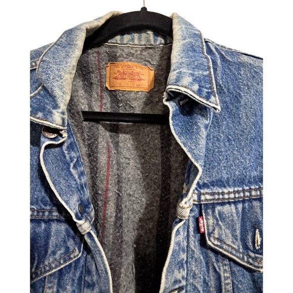Levis Trucker Jacket Mens 40 Vintage Distressed Blanket Lined Blue Jean Denim Bu - Picture 2 of 16